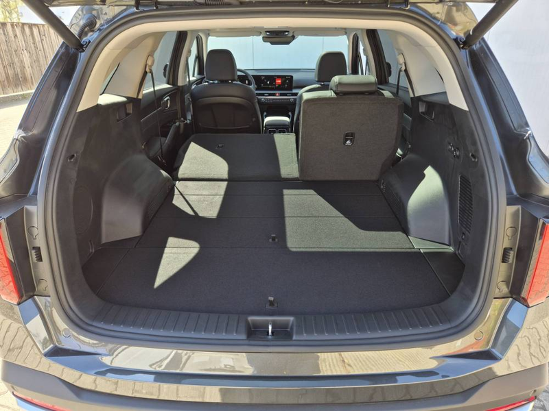 Kia Sorento 1.6 T-GDI Hybrid PHEV (252 PS) AWD AT6 Plug&Ride A — photo 14