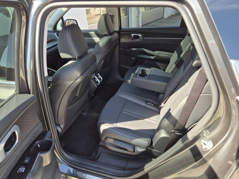 Kia Sorento 1.6 T-GDI Hybrid PHEV (252 PS) AWD AT6 Plug&Ride A — photo 10