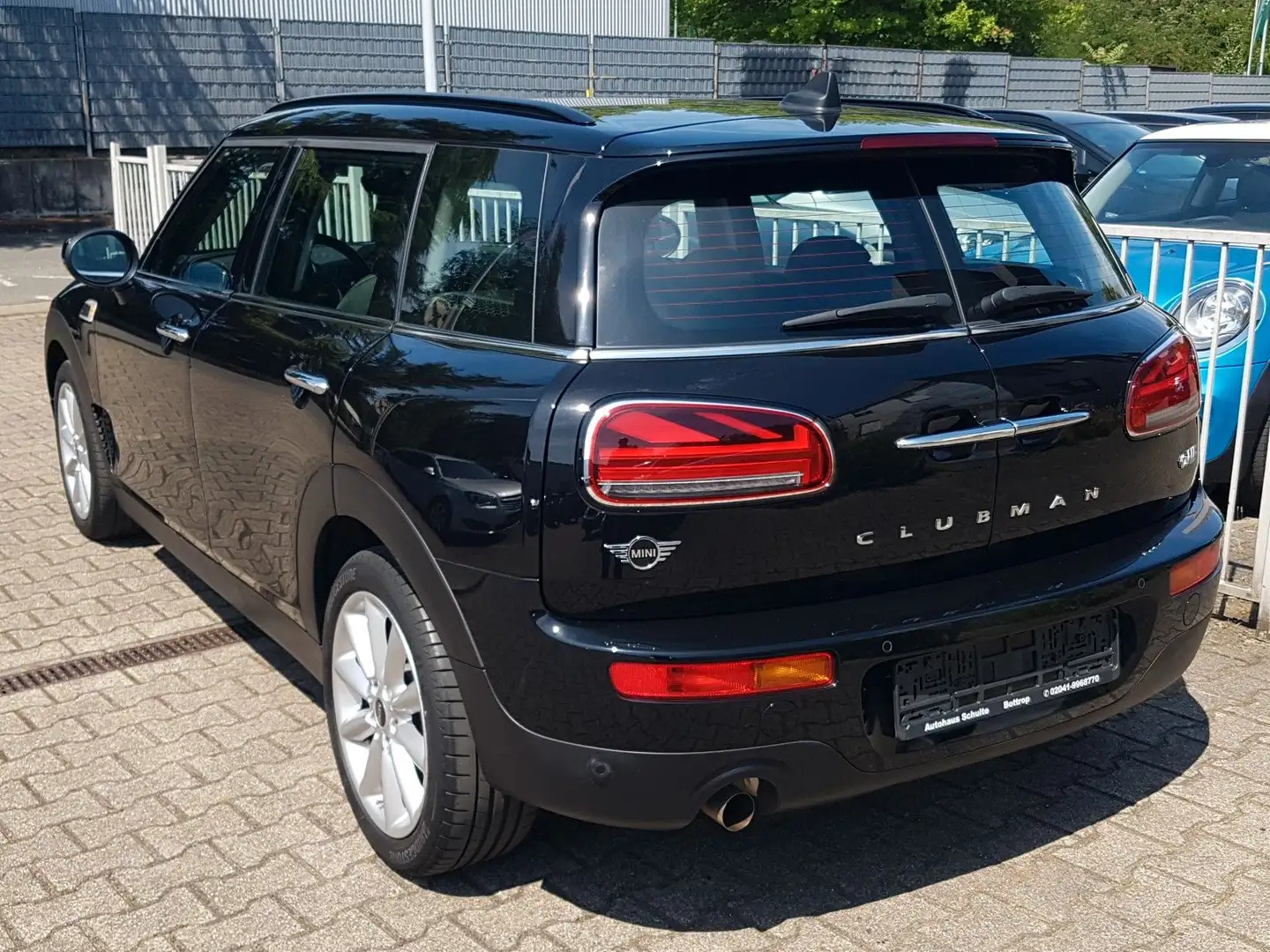 MINI One Clubman Blackyard LED DAB PDC 17"Alu Sitzhzg Schwarz - 2