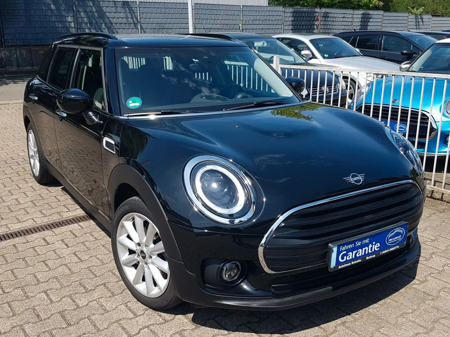 MINI One Clubman Blackyard LED DAB PDC 17"Alu Sitzhzg Schwarz - 1