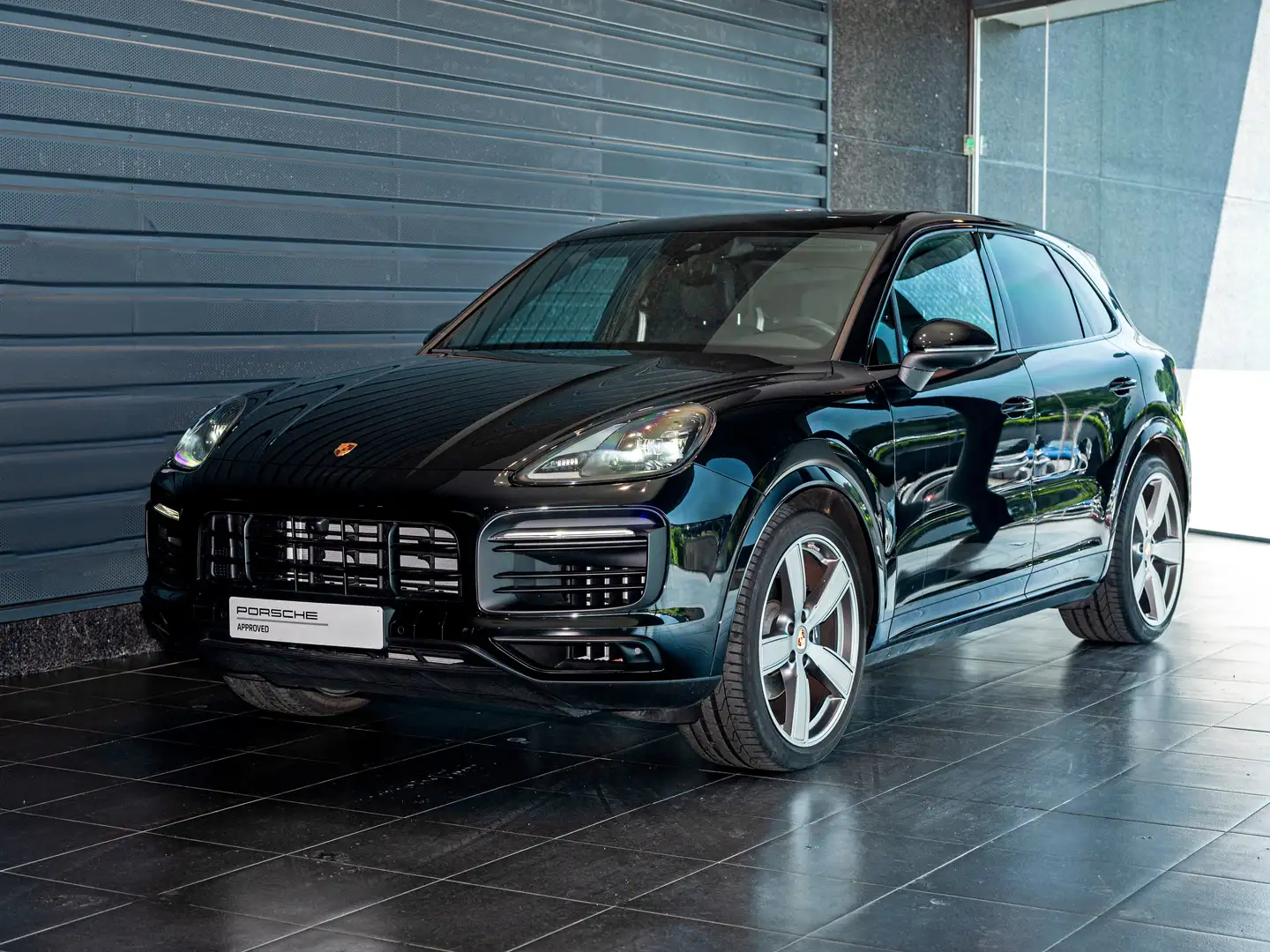 Porsche Cayenne Platinium Edition Noir - 1