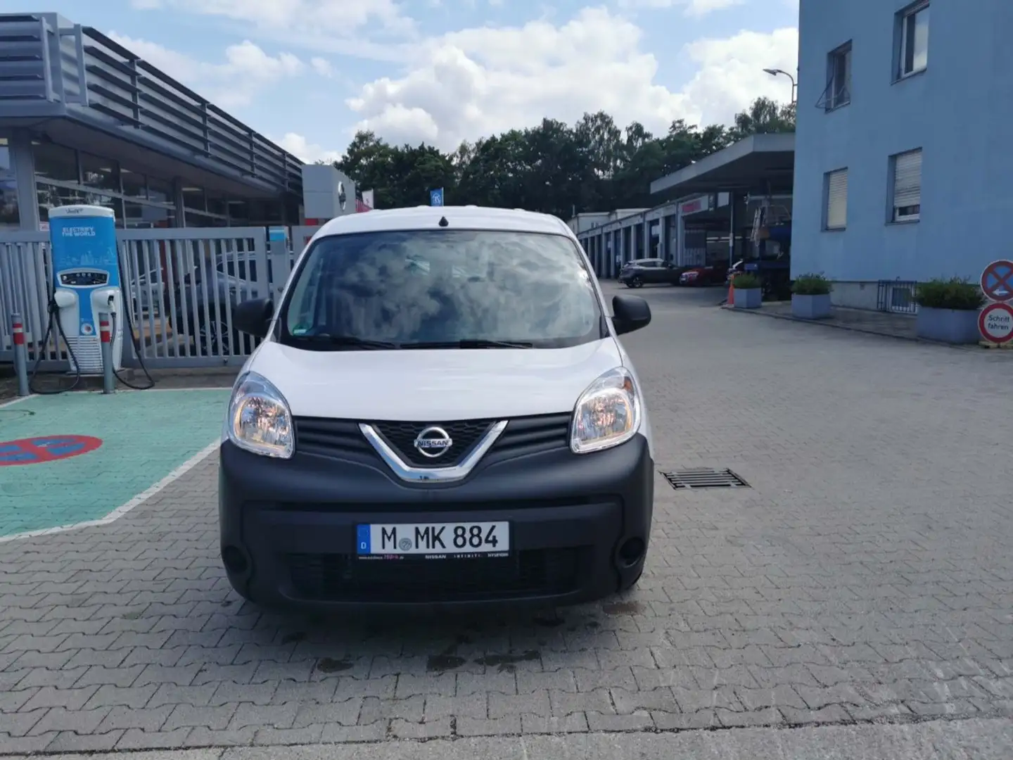 Nissan NV250 Kasten Comfort 1.5dci L1 95PS 6-Gang Klima Weiß - 2