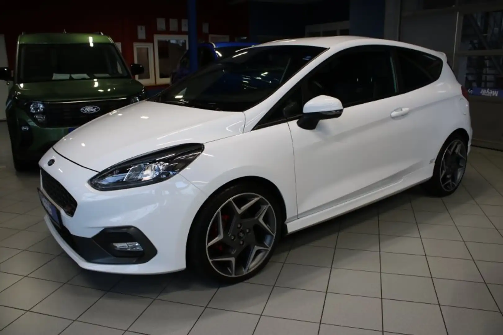 Ford Fiesta 1.5 EcoBoost ST Performance B&O/Navi/Led/Recaro/ Beyaz - 1