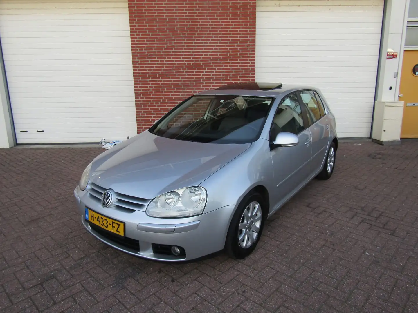 Volkswagen Golf 2.0 FSI SPORTLINE 5 DEURS BJ 05/ SCHUIFDAK/STOELVE - 1