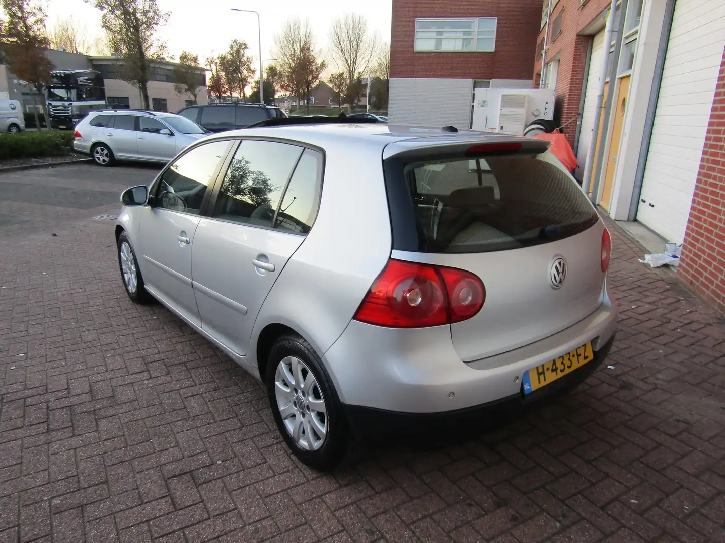 Volkswagen Golf 2.0 FSI SPORTLINE 5 DEURS BJ 05/ SCHUIFDAK/STOELVE - 2