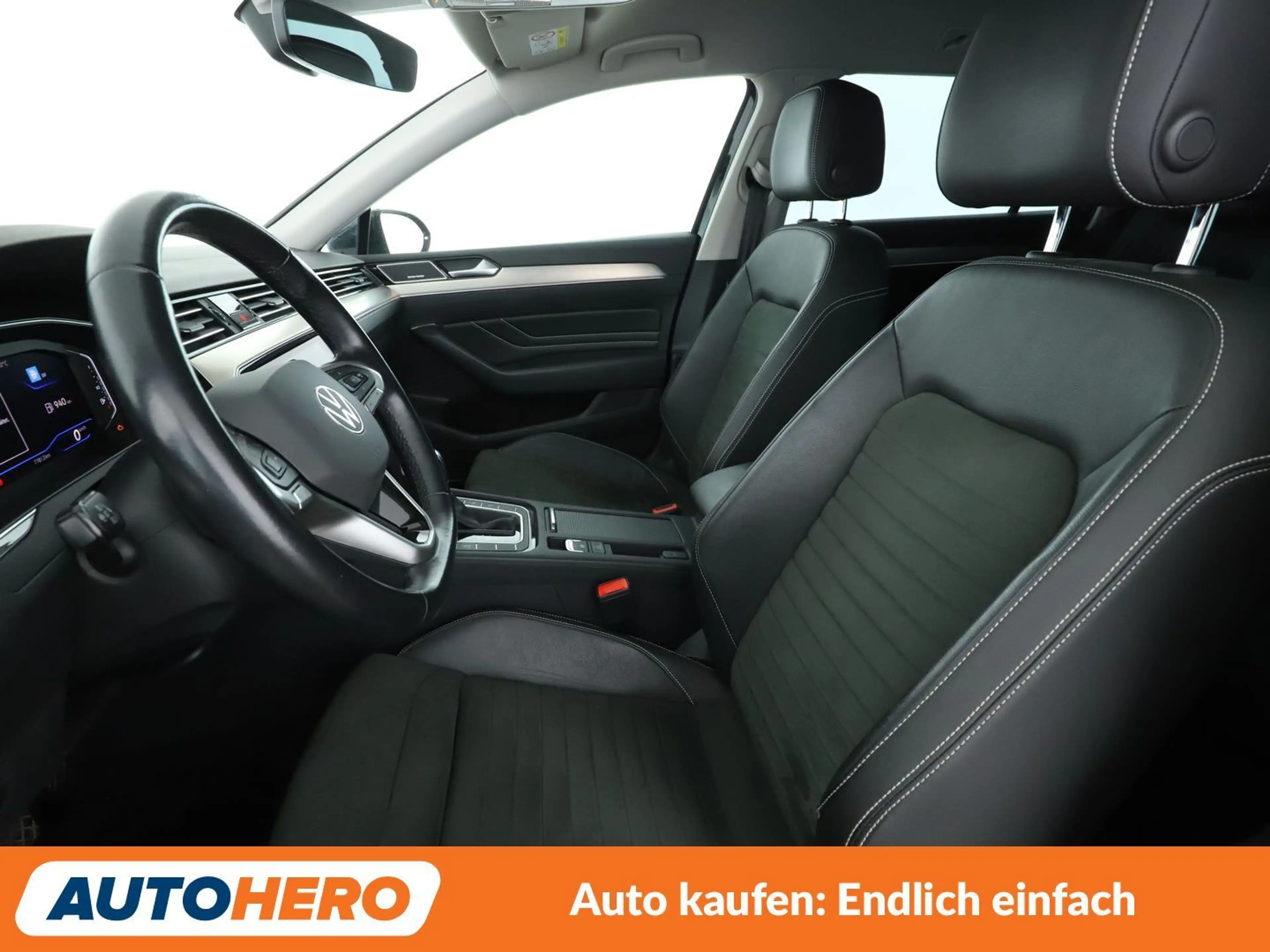 Volkswagen Passat 2.0 TDI Elegance Aut.*NAVI*VC*CAM*SHZ* — photo 10