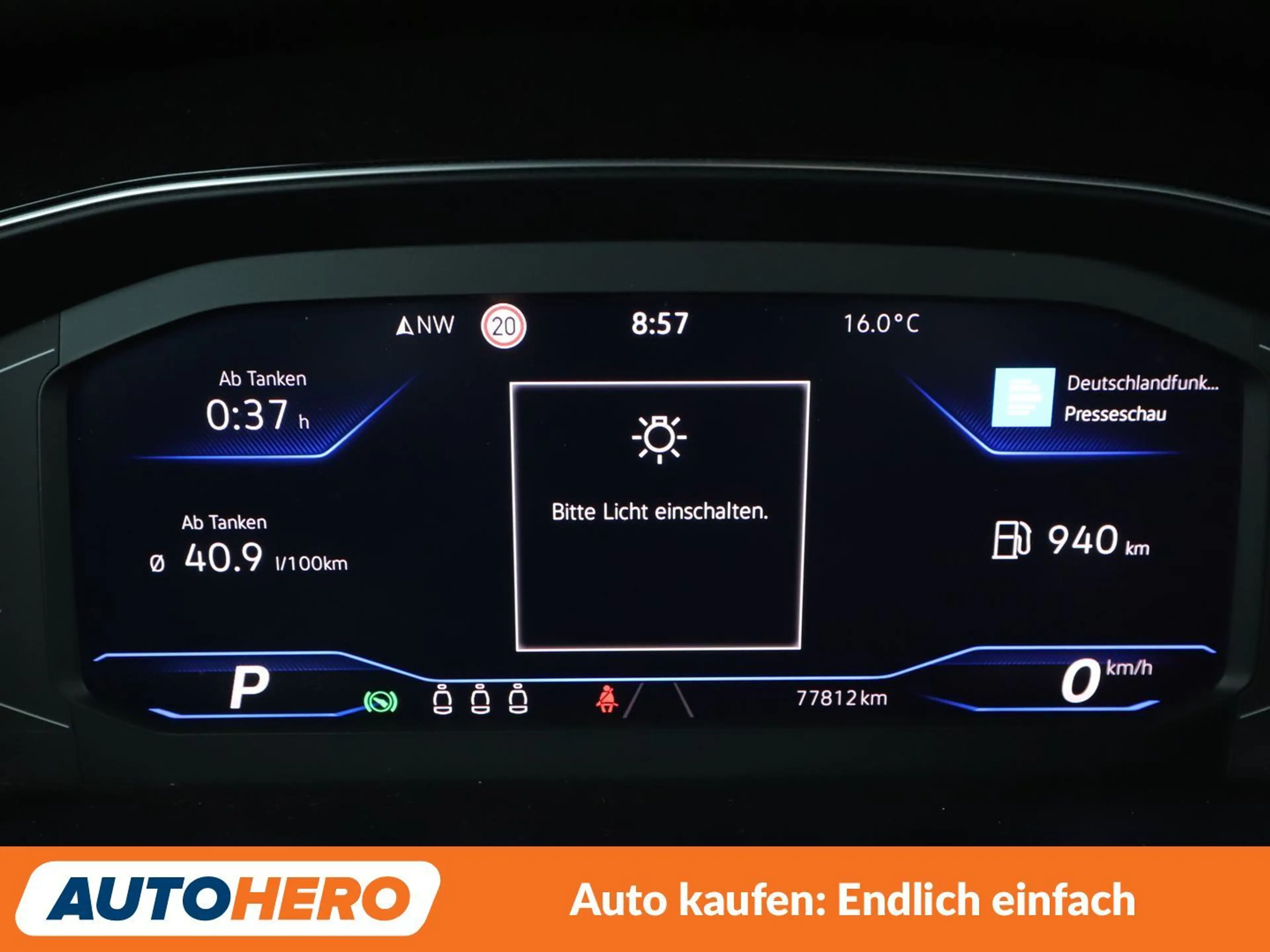 Volkswagen Passat 2.0 TDI Elegance Aut.*NAVI*VC*CAM*SHZ* — photo 20