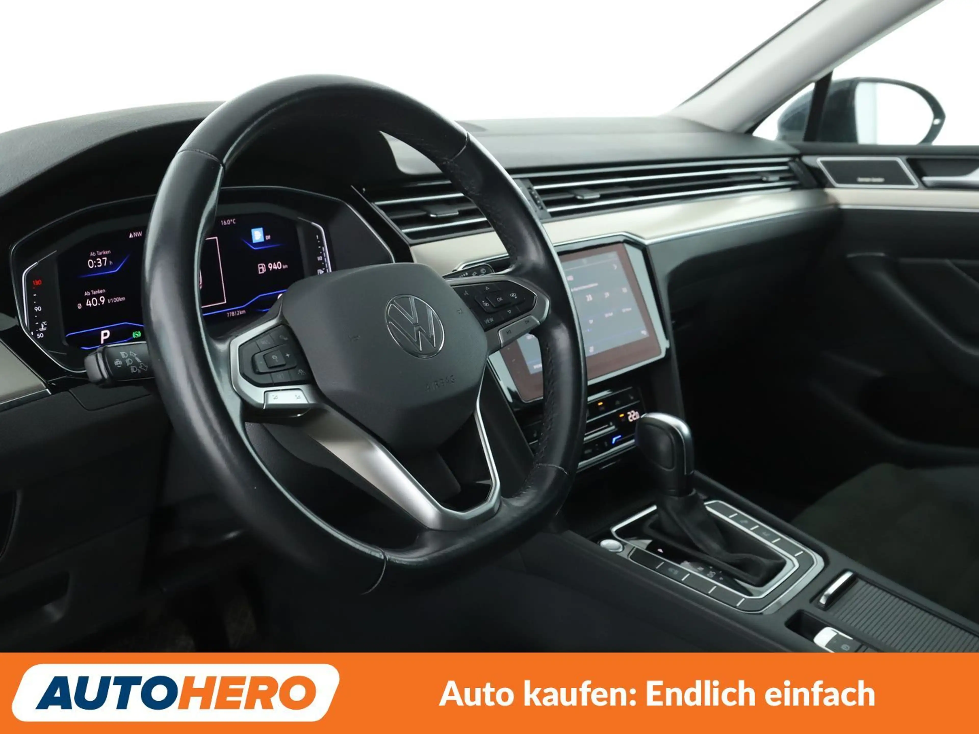 Volkswagen Passat 2.0 TDI Elegance Aut.*NAVI*VC*CAM*SHZ* — photo 11