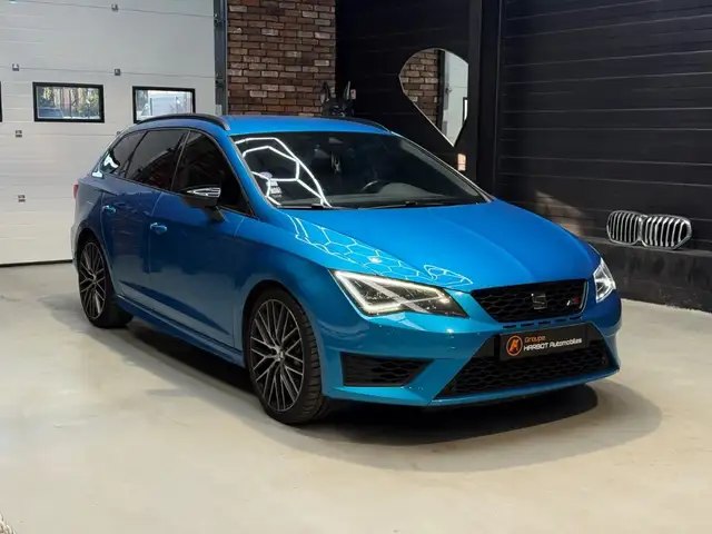 Seat Leon view 3