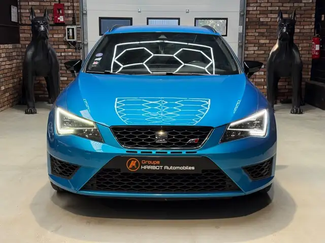 Seat Leon view 2