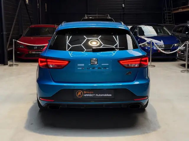 Seat Leon view 5