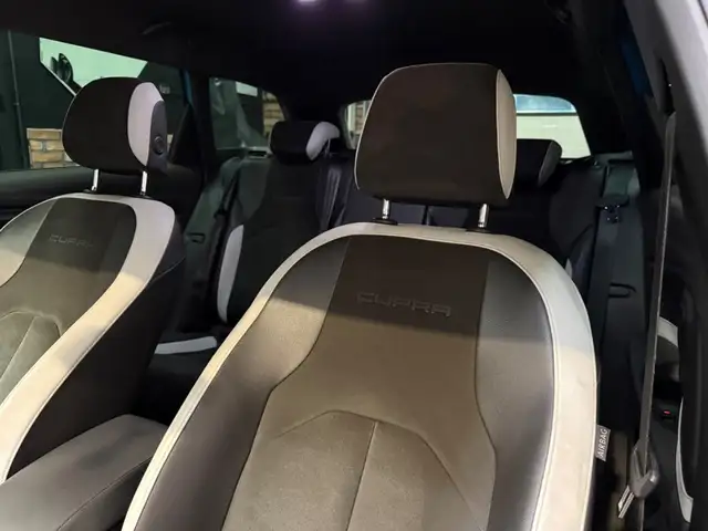 Seat Leon view 8
