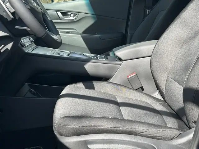 Hyundai Kona view 11