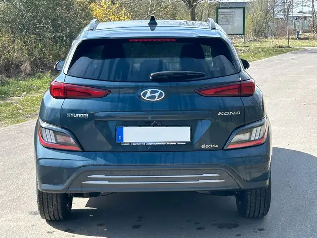Hyundai Kona view 4