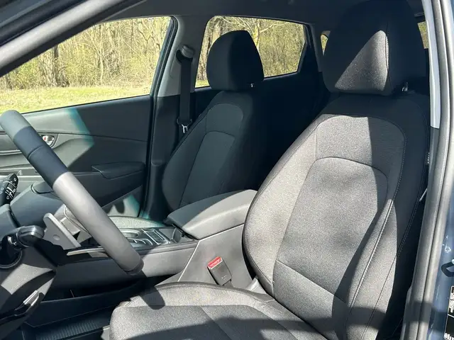 Hyundai Kona view 12