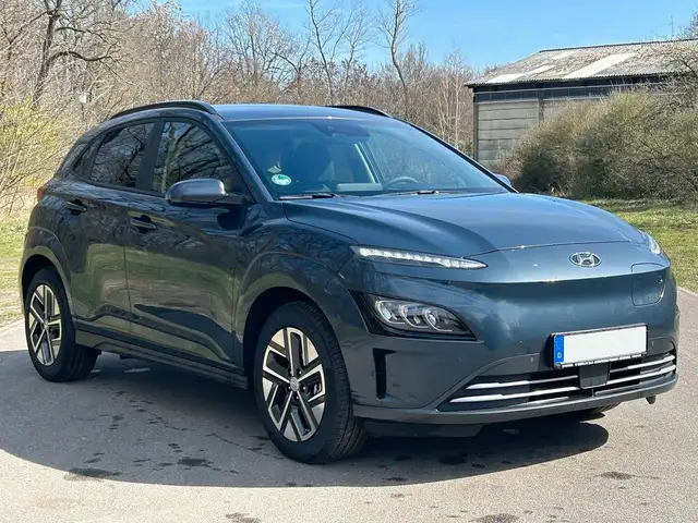 Hyundai Kona view 7