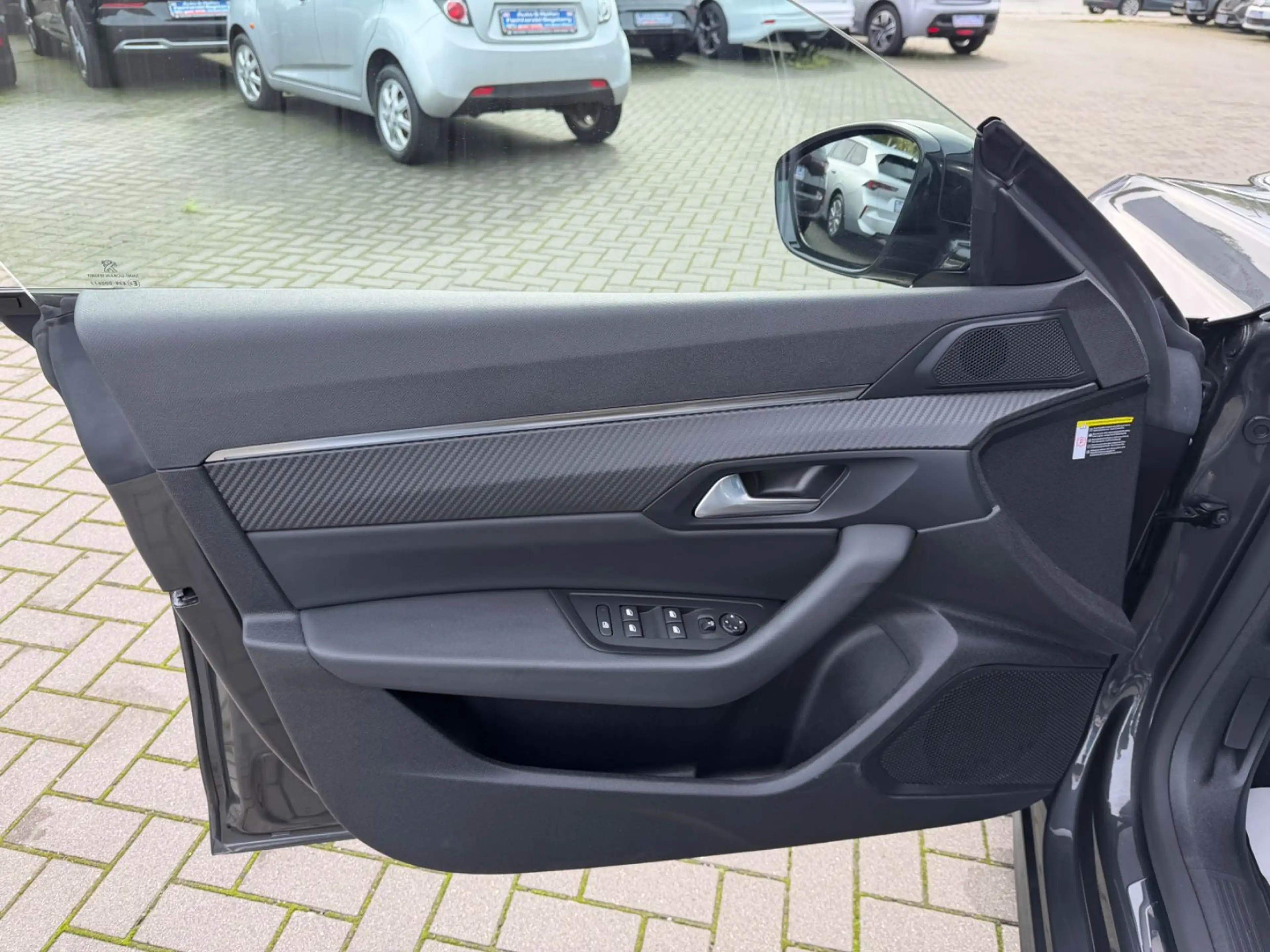 Peugeot 508 SW 1.5HDI Allure Pack AUTOMATIK*LED*FACELIFT — photo 8