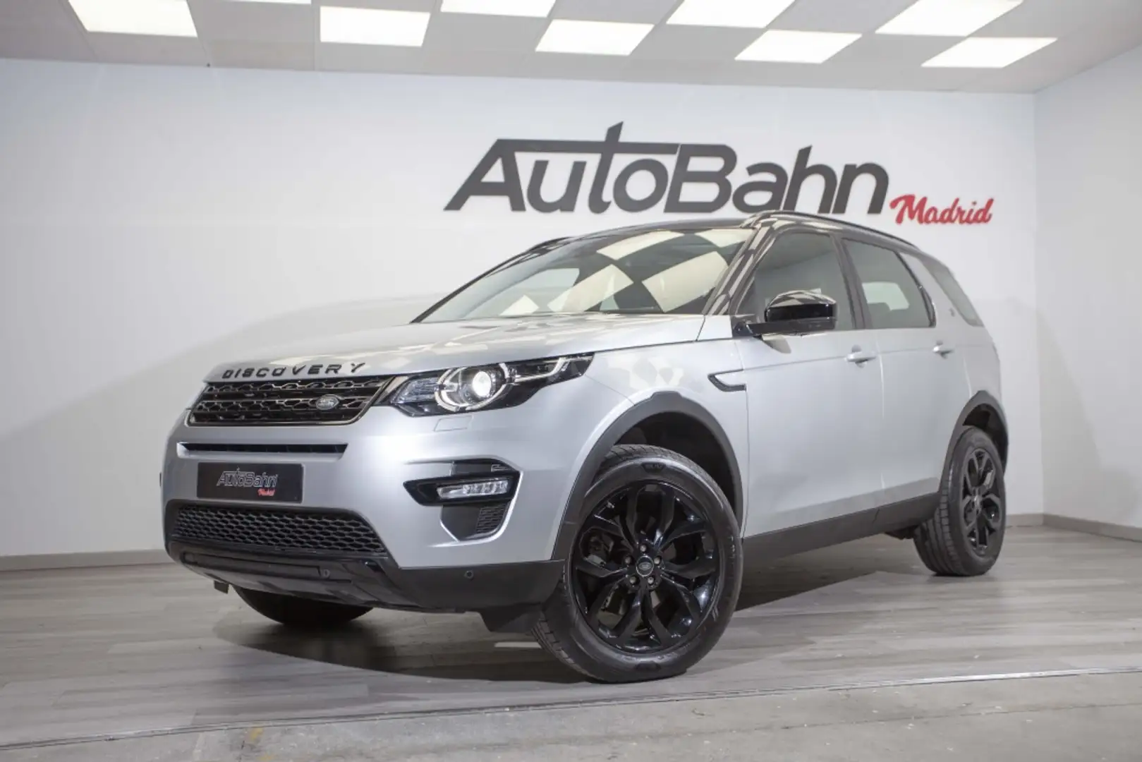 Land Rover Discovery Sport 2.0TD4 HSE AWD Auto 180 Gris - 1