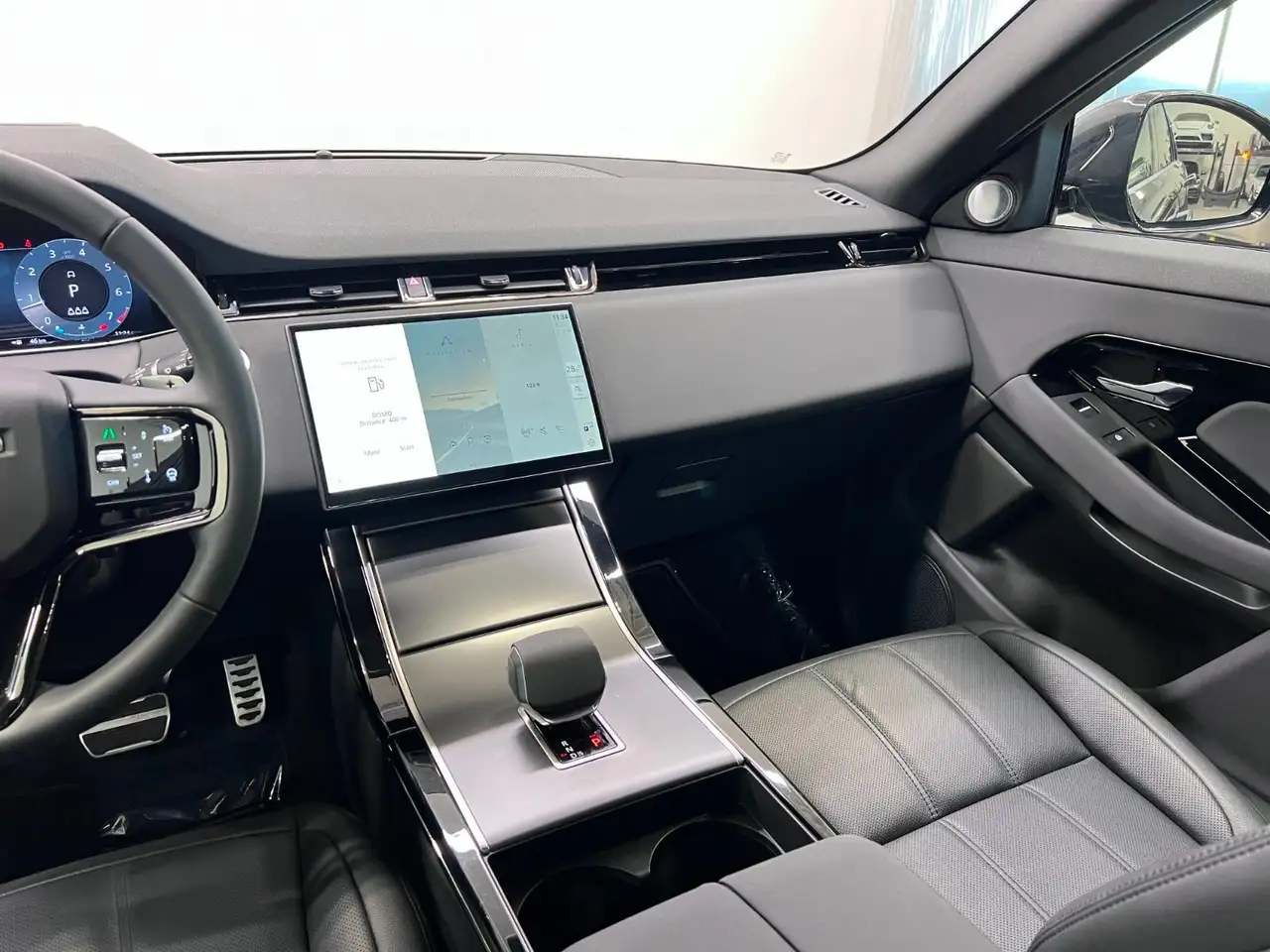 Land Rover Range Rover Evoque снимка Land Rover Range Rover Evoque
