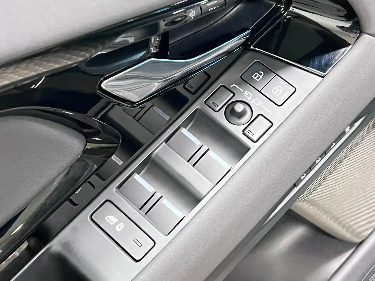 Land Rover Range Rover Evoque снимка Land Rover Range Rover Evoque