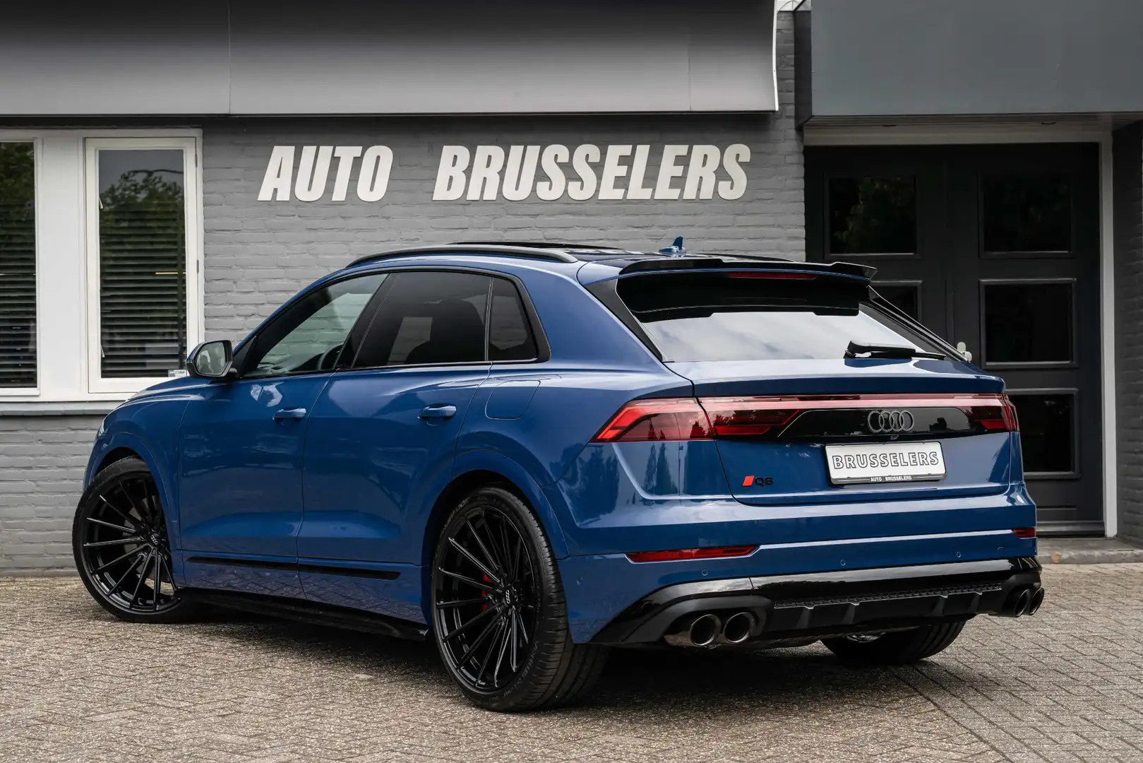 Audi Q8 60 TFSI e quattro Pro Line S Competition SQ8 style Blue - 2