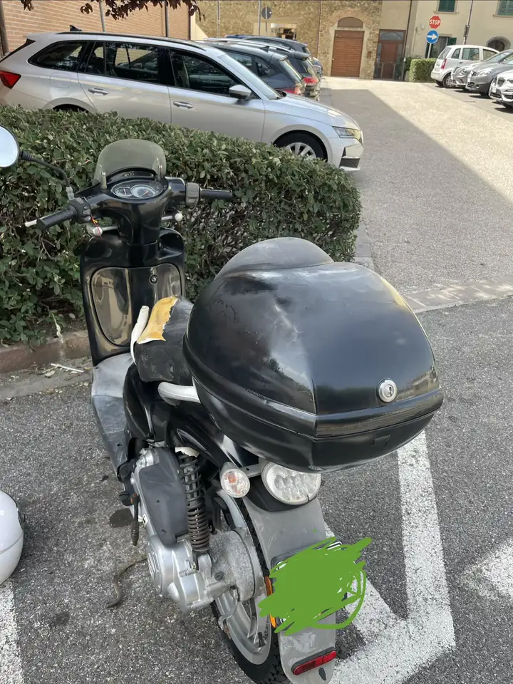 Aprilia Scarabeo