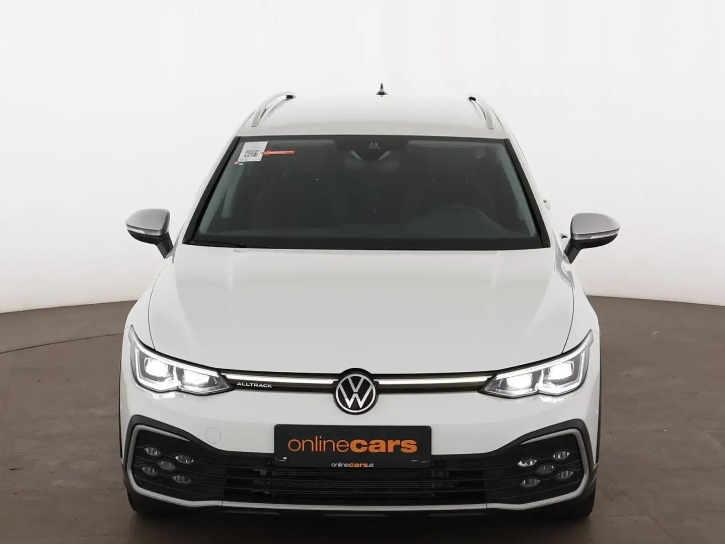 Volkswagen Golf Variant Golf VIII Variant 2.0 TDI 4Motion Alltrack Aut Weiß - 2