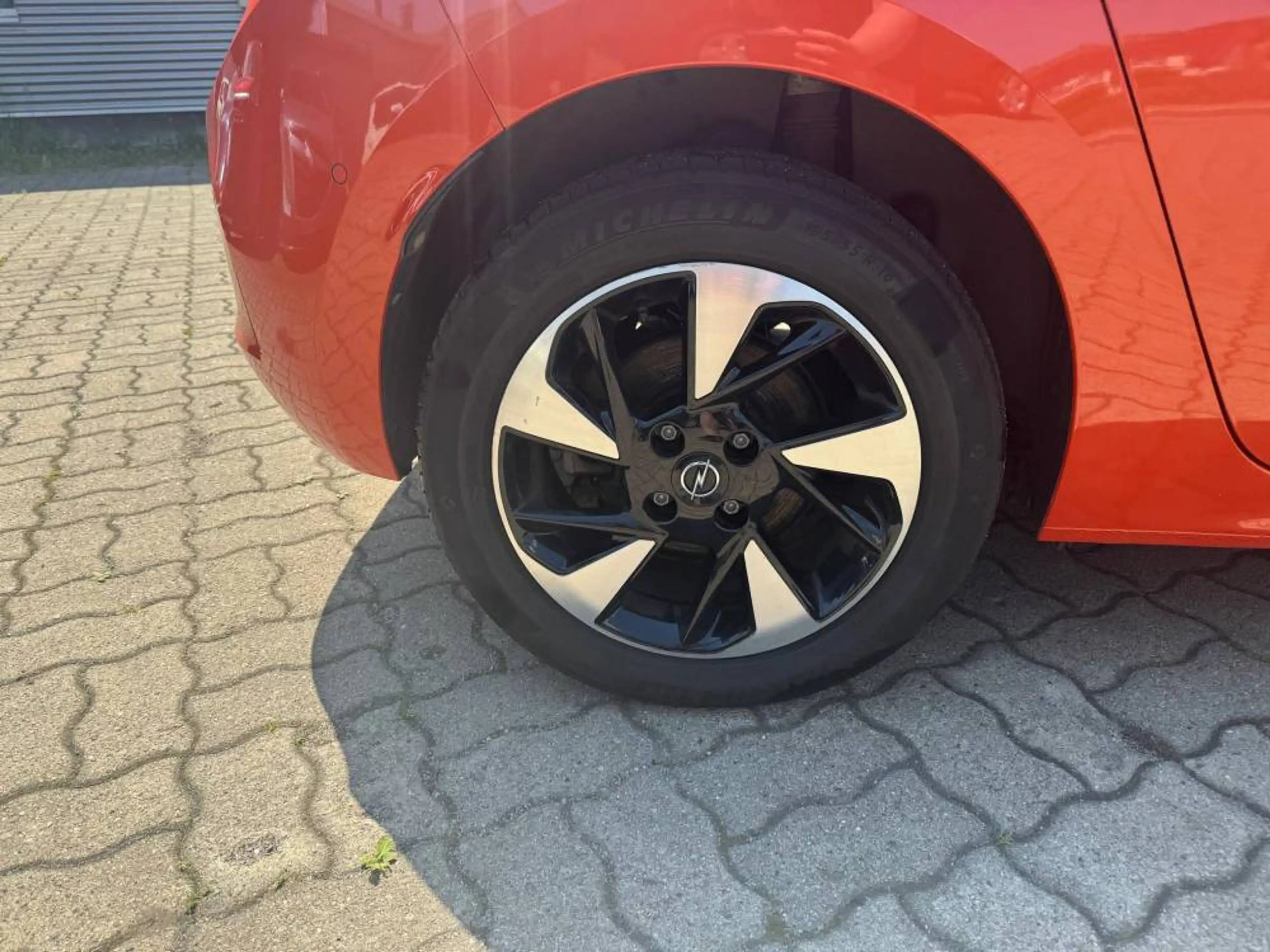Opel Corsa-e CORSA-e 100KW Elegance — photo 9