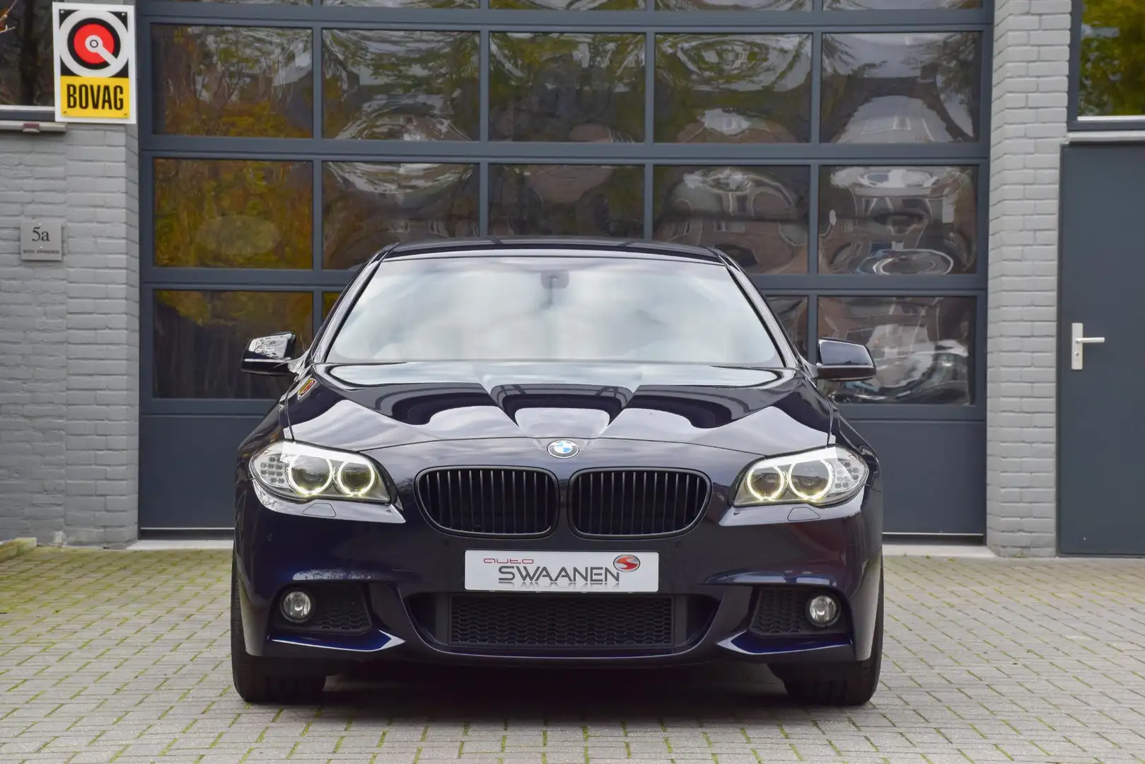 BMW 528 5-serie 528i | M Sport | Youngtimer | 6 cilinder Zwart - 2