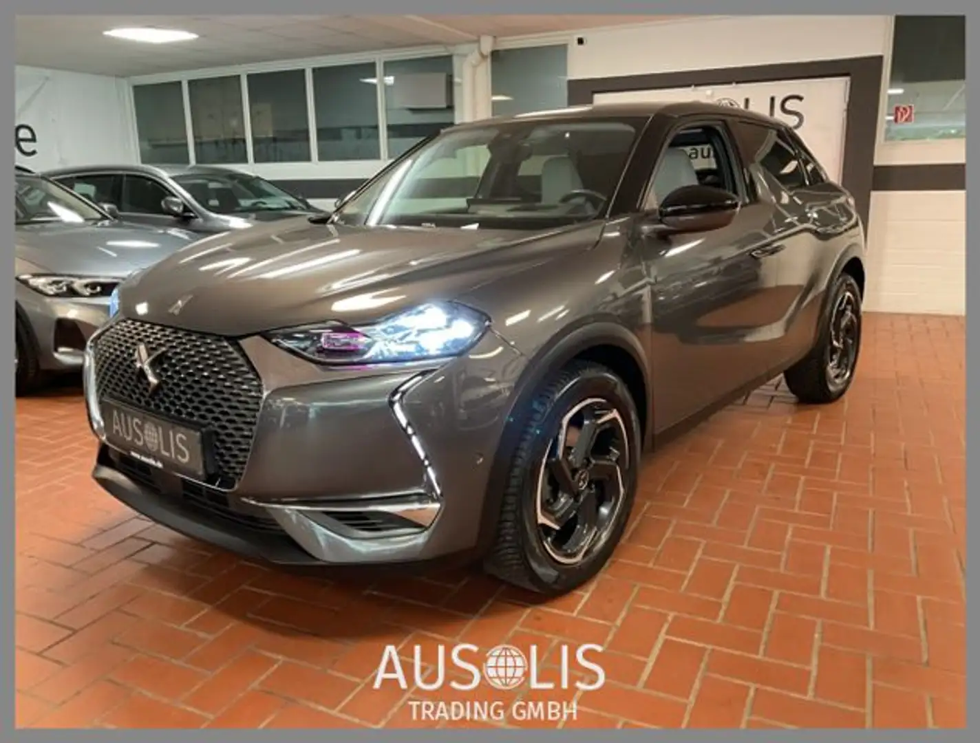 DS Automobiles DS 3 Crossback DS3 1.5 Grand Chic LED,Leder,Kamera Grau - 1
