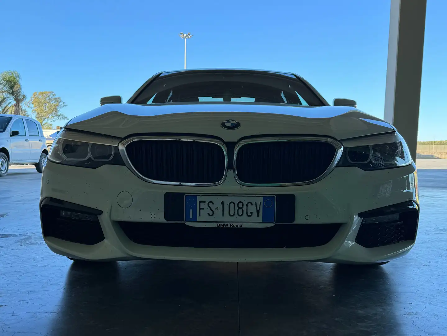 BMW 540 540d xdrive Msport auto Bílá - 2