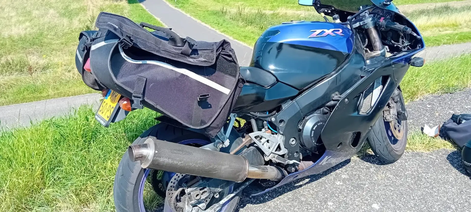 Kawasaki ZXR 750 L3e Zwart - 1