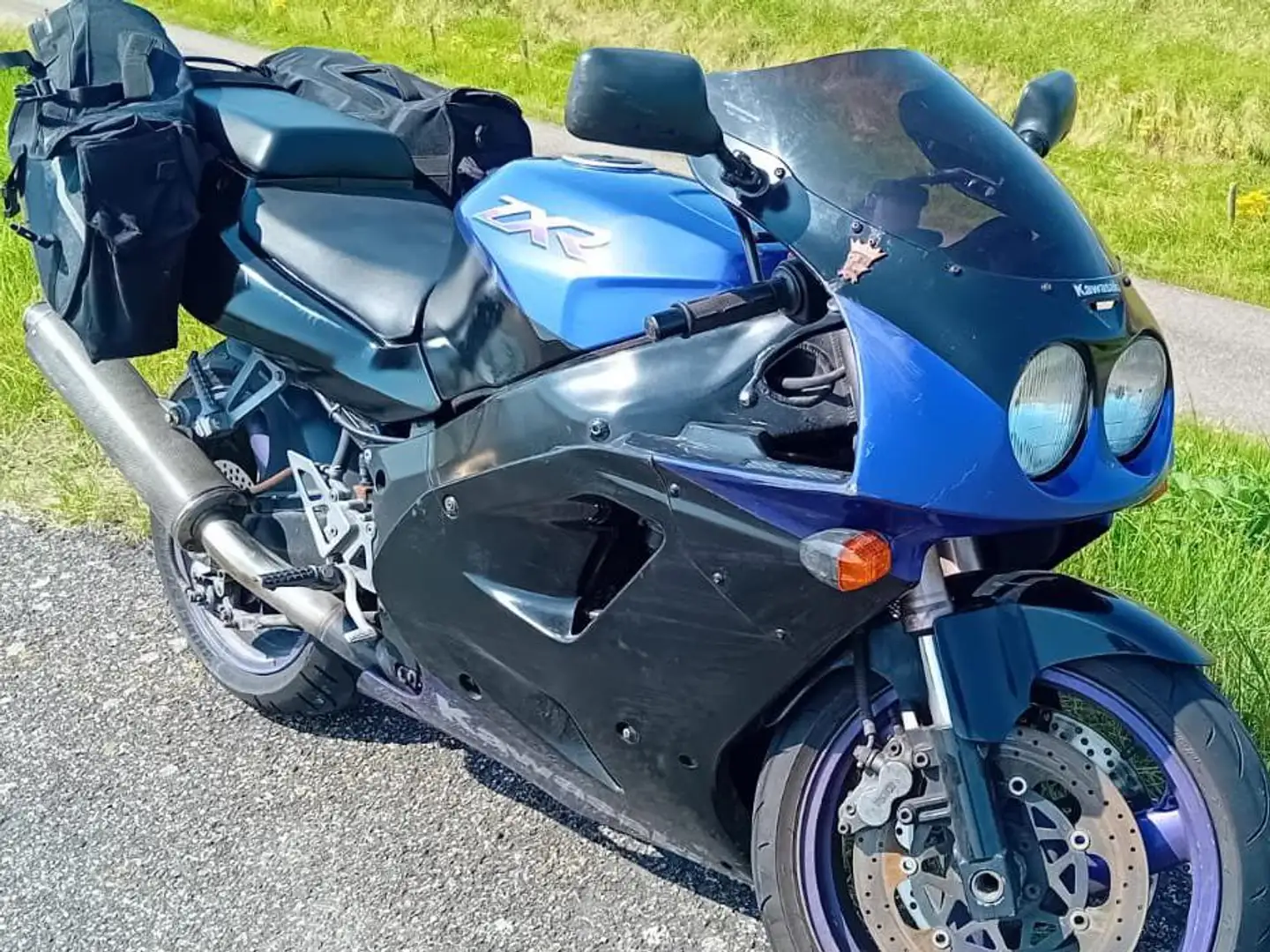 Kawasaki ZXR 750 L3e Zwart - 2
