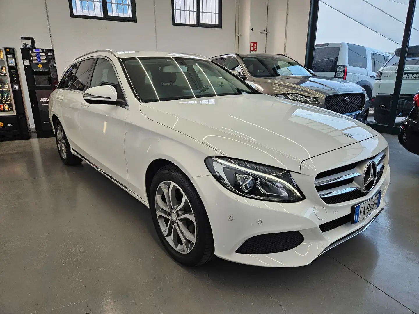 Mercedes-Benz C 200 d (bt) Sport AUTO Bianco - 1