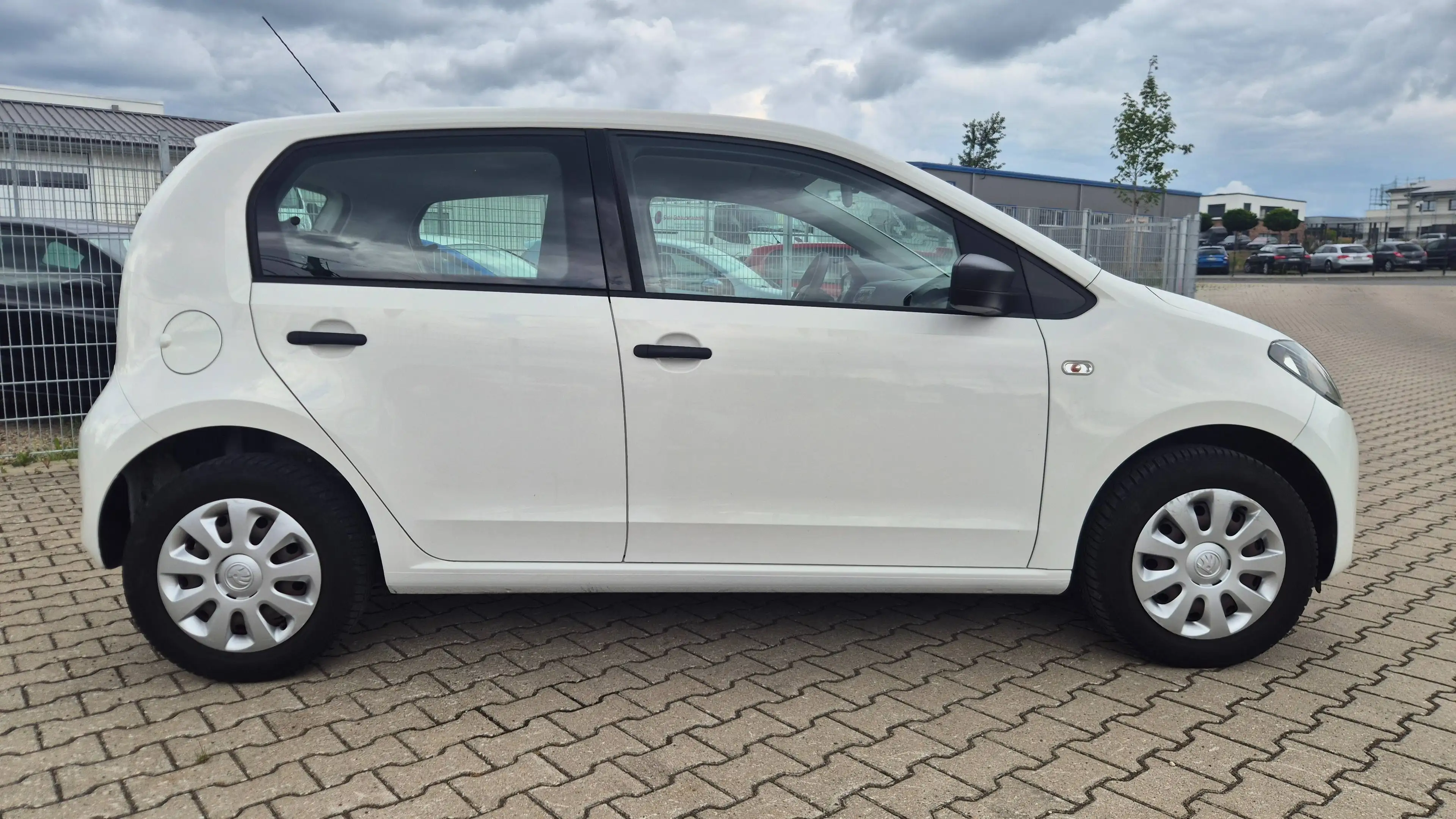 Skoda Citigo 1.HAND TÜV NEU — photo 4