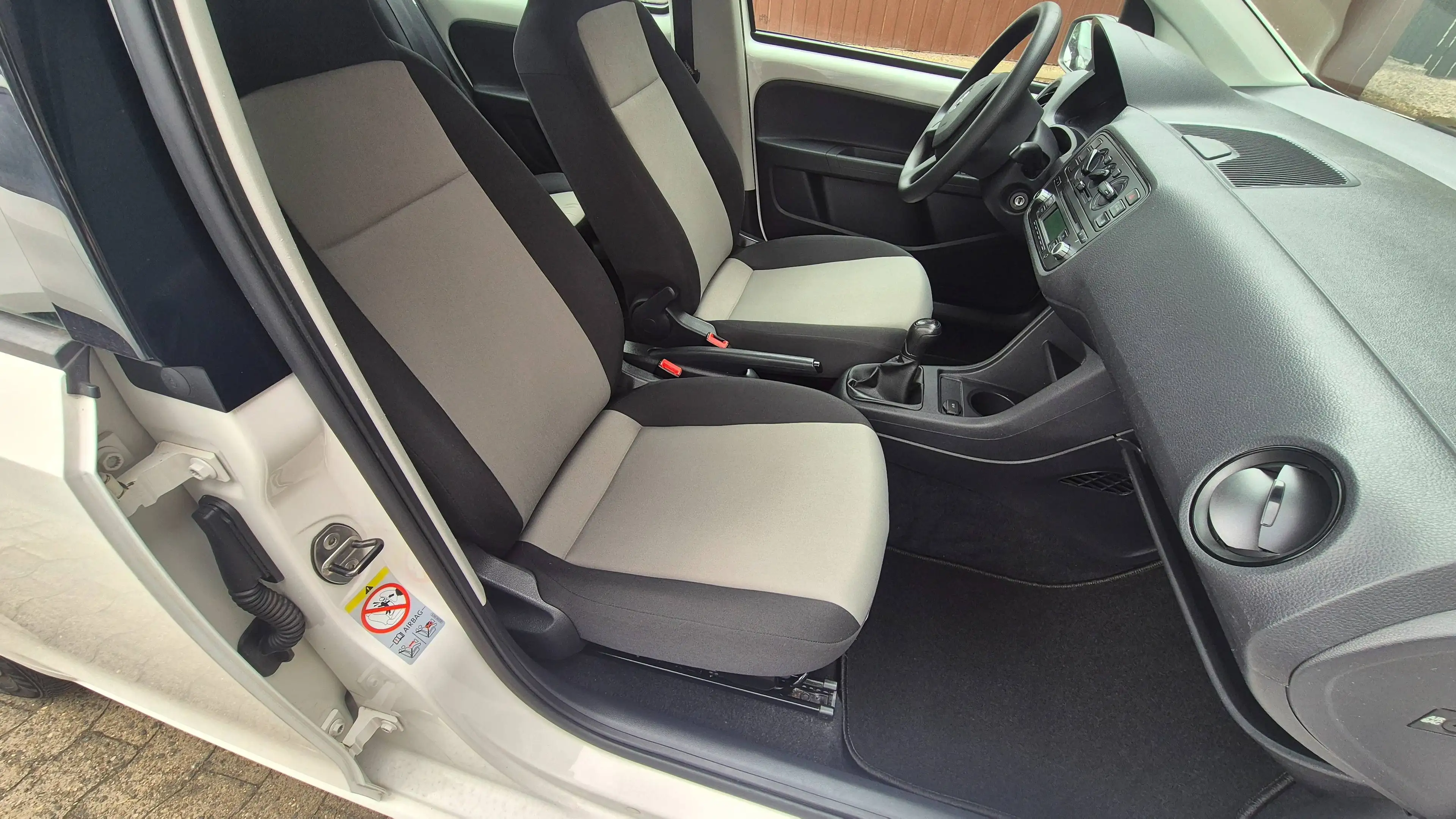 Skoda Citigo 1.HAND TÜV NEU — photo 11