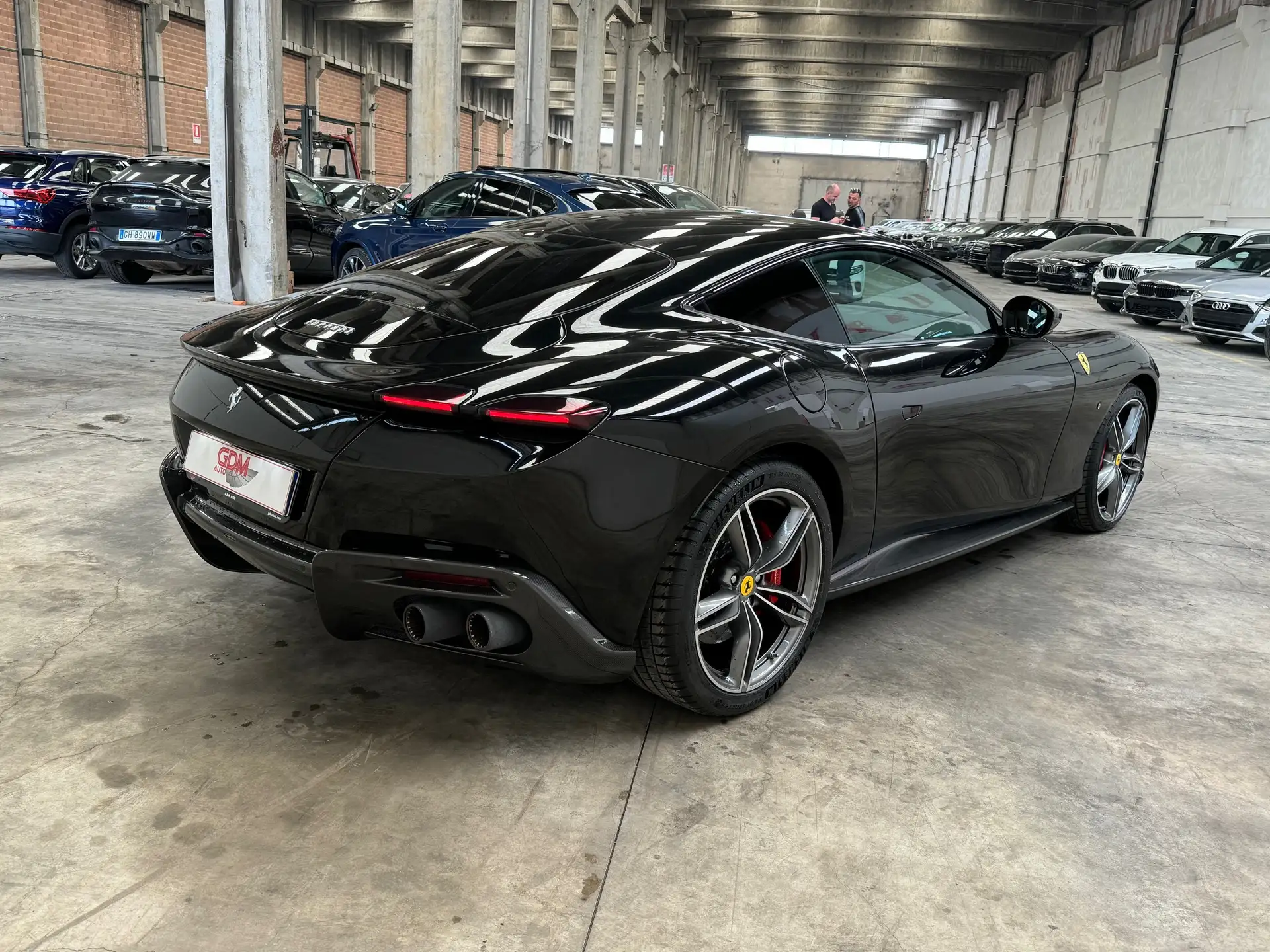 페라리 로마 2022 검정 사진 3
