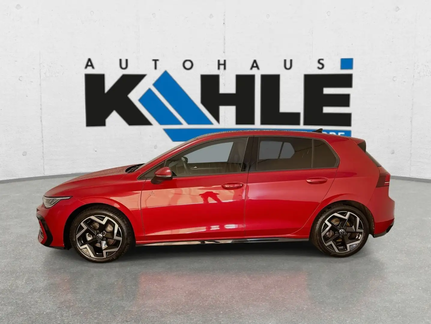 Volkswagen Golf VIII 1.5 TSI R-Line Rot - 2