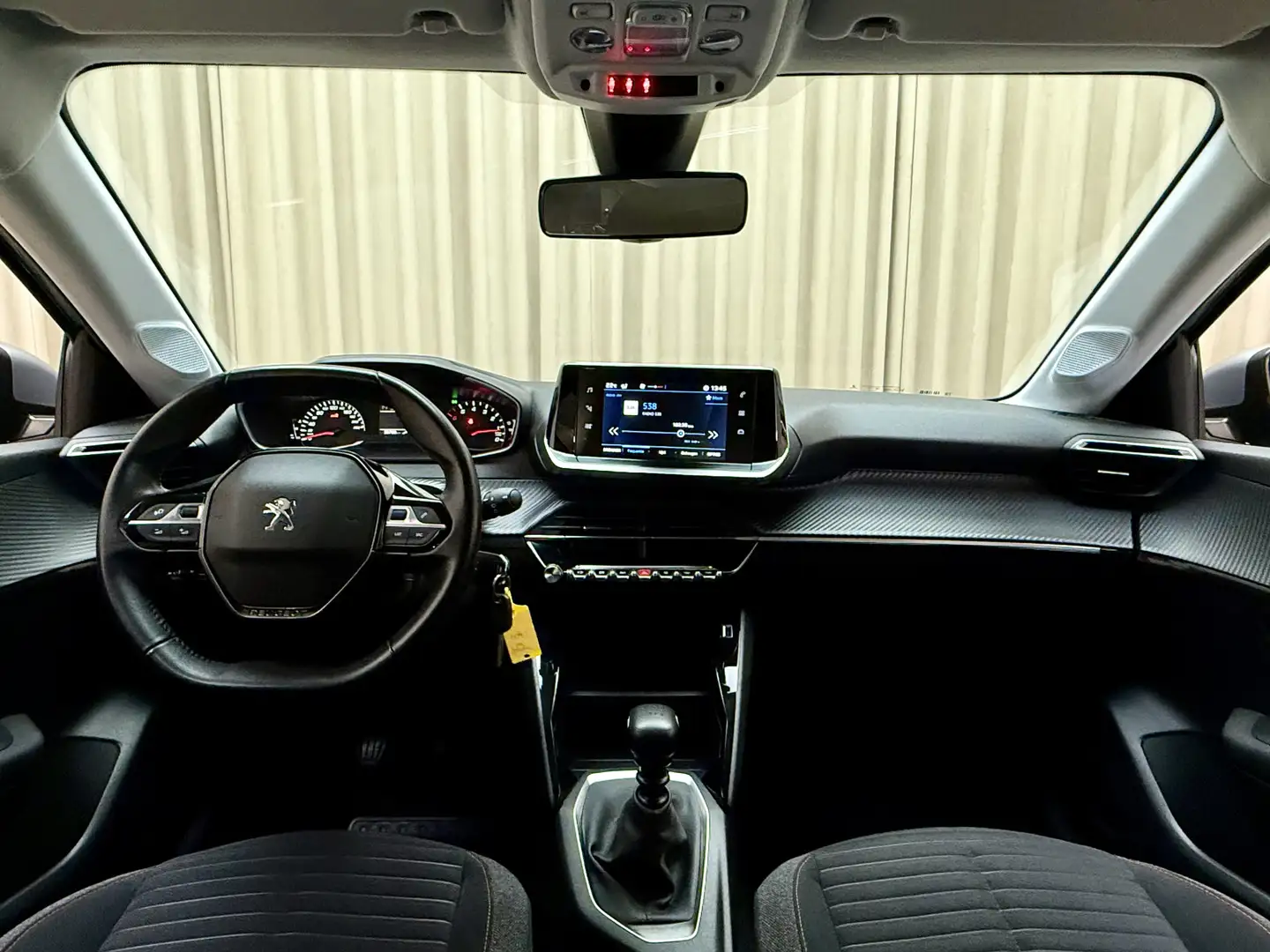 Peugeot 208 1.2 Allure *Carplay* Navigatie / ECC Clima / Cruis Серый - 2