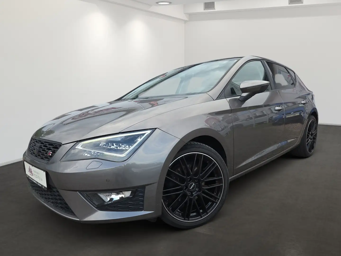 SEAT Leon FR 1.4TSI 150PS DSG PANO+LED+NAVI+APP+18 ALU! Gris - 2