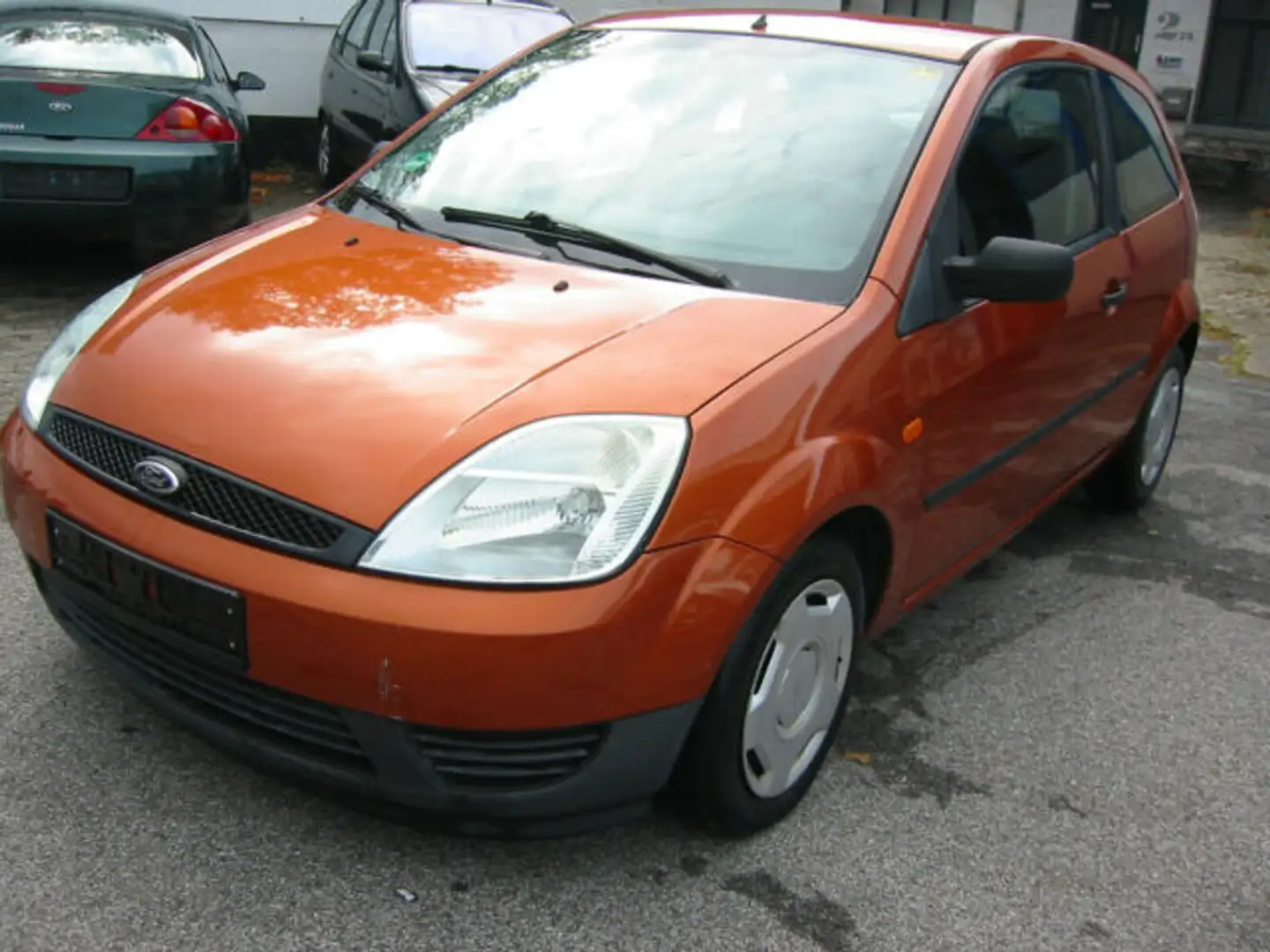 Ford Fiesta 1.3 Viva, Ersatzteilträger Orange - 1