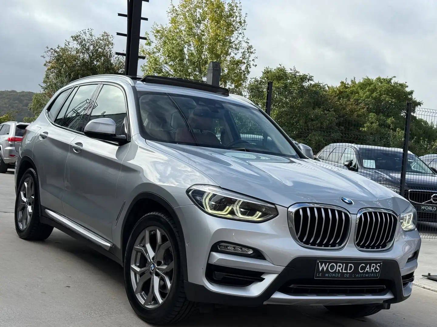 BMW X3 2.0dA xDrive20 TOIT PANO - CAMERA - AUTO - FULL OP Silber - 2