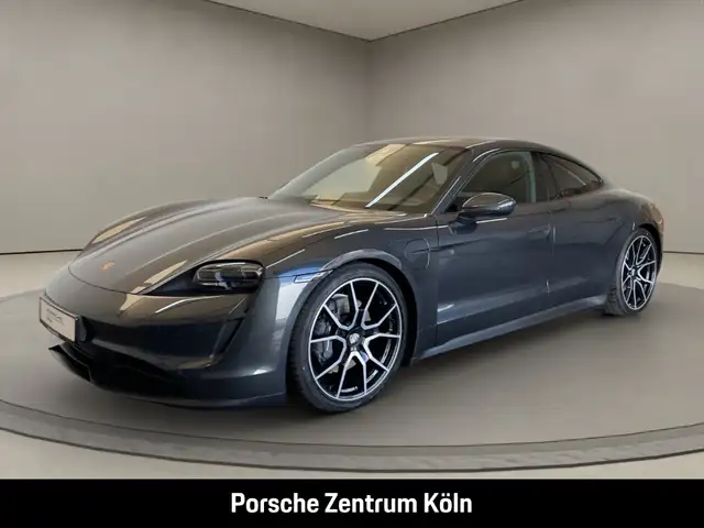 Porsche Taycan BOSE Panoramadach Performancebatterie+