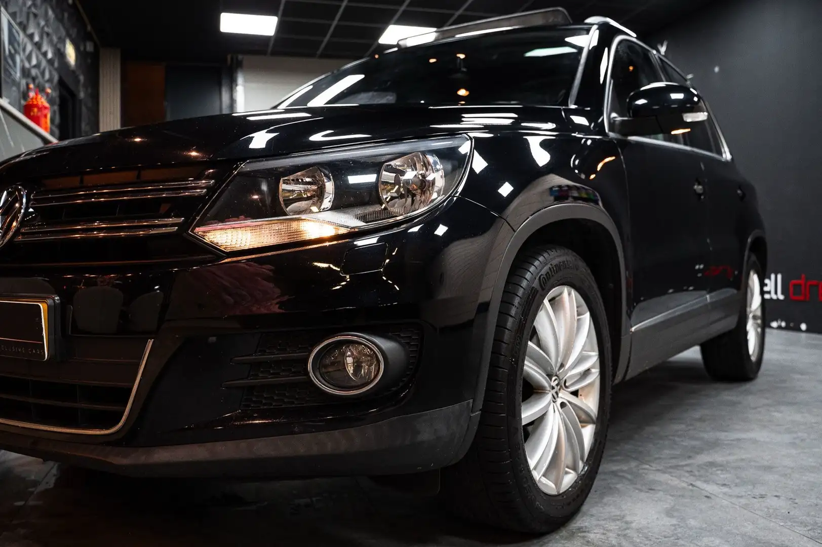 Volkswagen Tiguan 1.4 TSI DSG BlueMotion Technology Sport & Style - 2