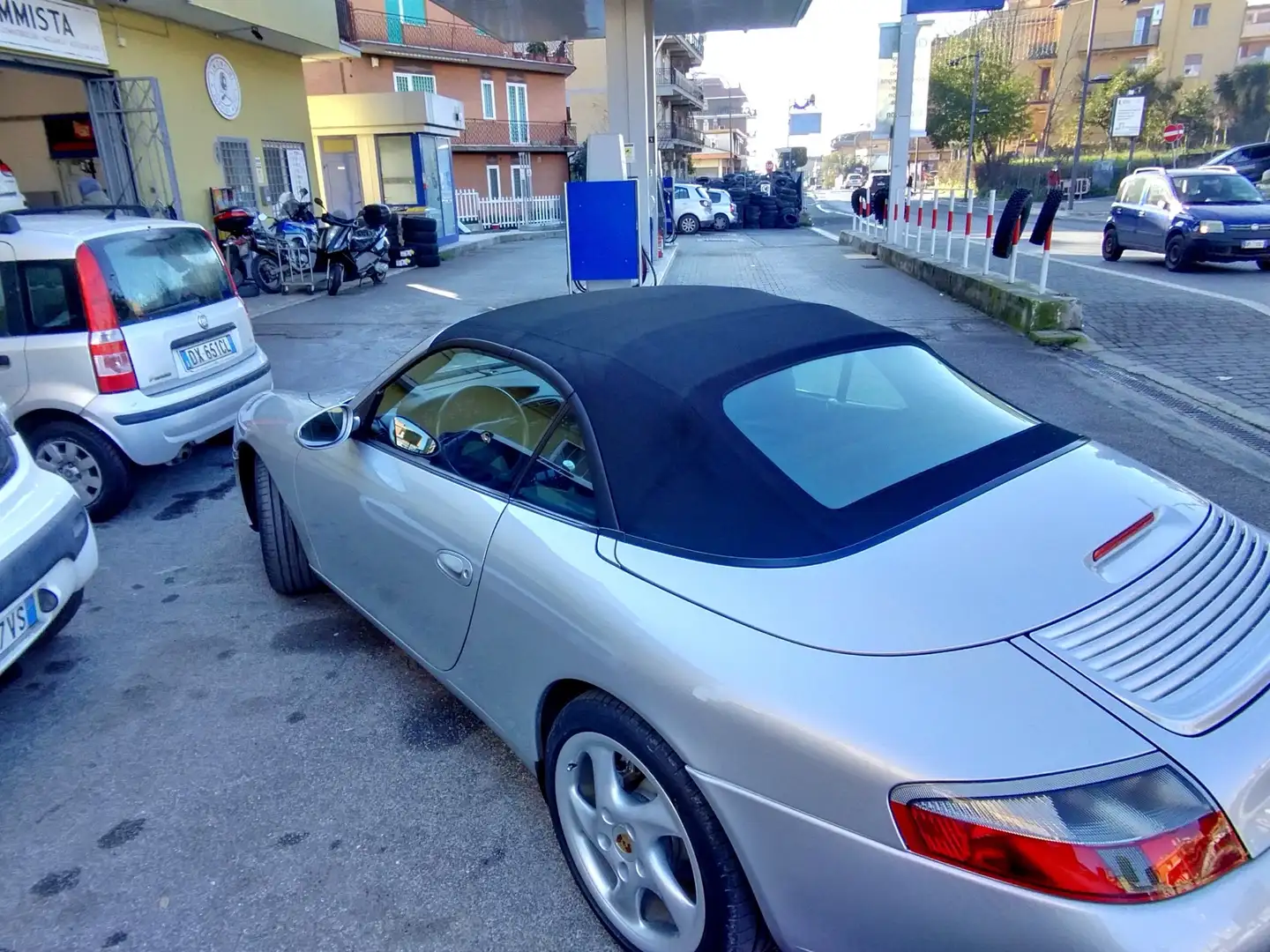 Porsche 911 Cabrio 3.4 Carrera 4 - 2