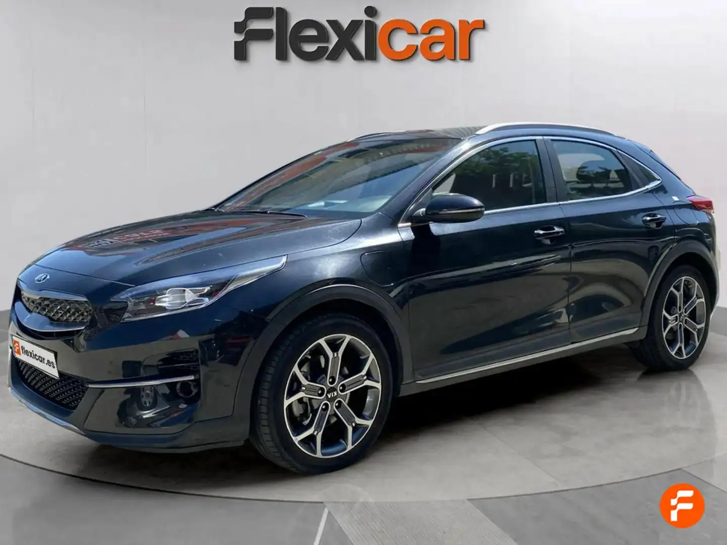 Kia XCeed 1.6 MHEV Emotion 100kW (136CV) DCT Schwarz - 2