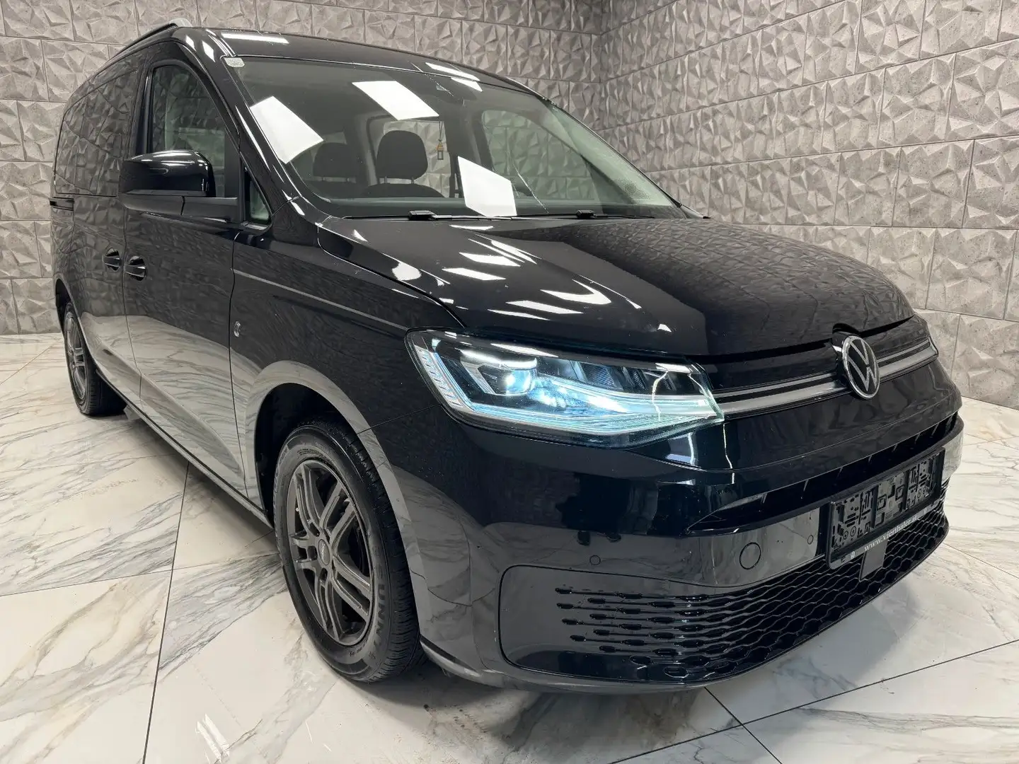 Volkswagen Sonstige Caddy Maxi Life Maxi 4Motion * Voll Fahrbereit * Schwarz - 1