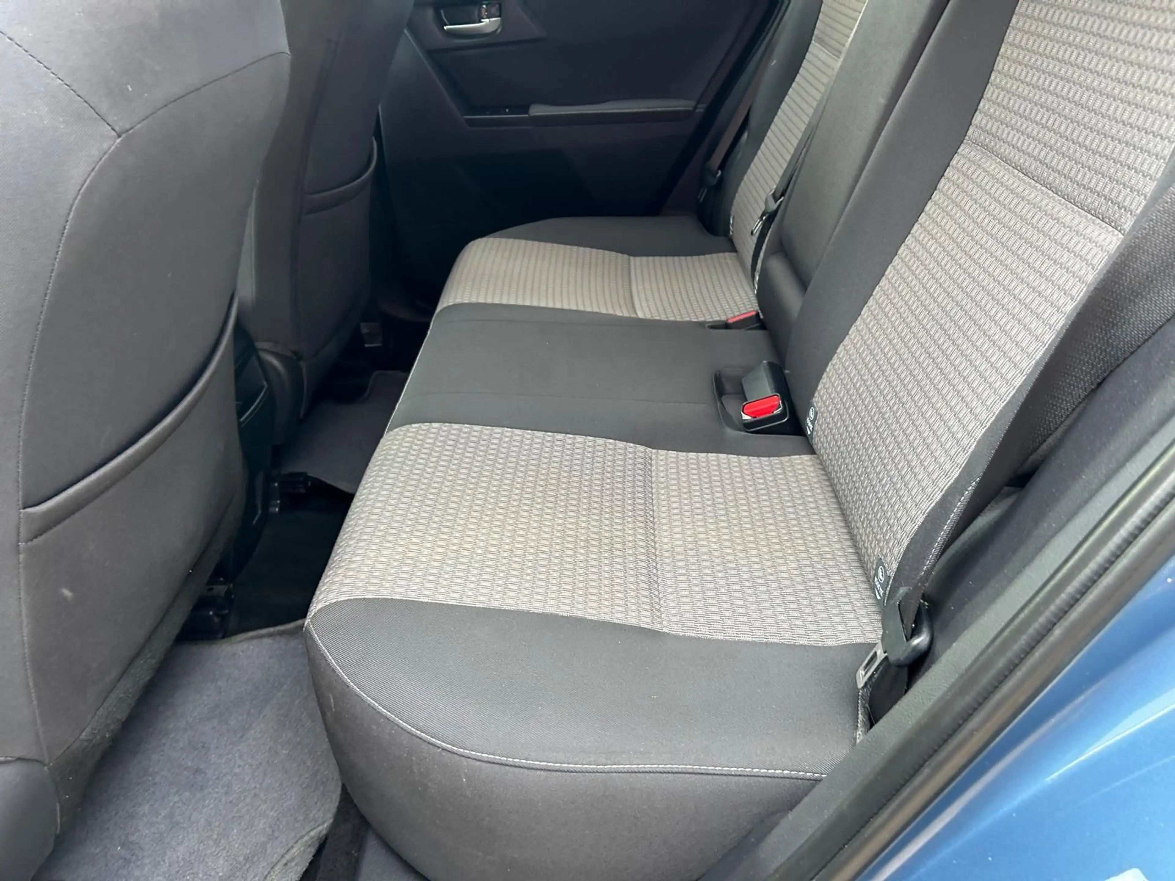 Toyota Auris Edition-S+/SHZ/TEMP/KAM/GJR/LMF/KLIMAAUT — photo 10