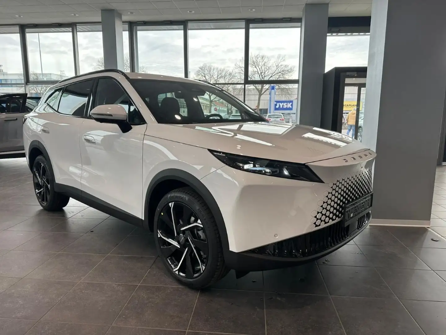 Omoda 5 PHEV 1.5TGDI DHT1 Premium Weiß - 1