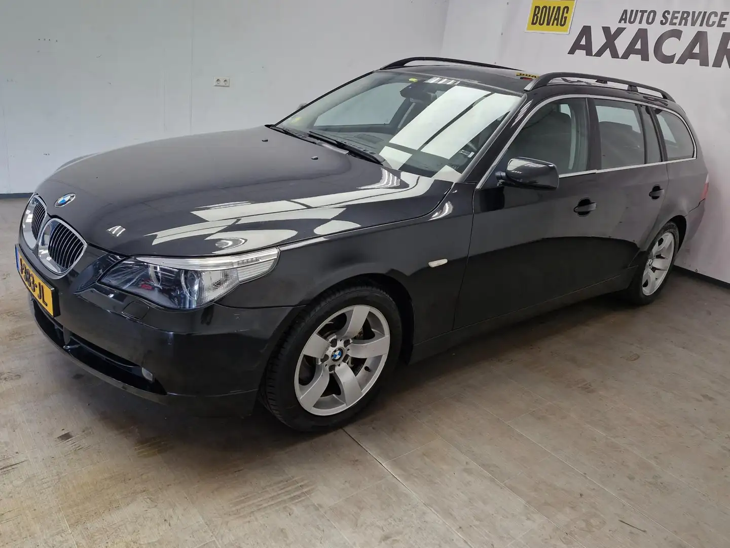 BMW 525 5-serie Touring 525i LUXUITVOERING ! AUTOMAAT ! OP Noir - 2
